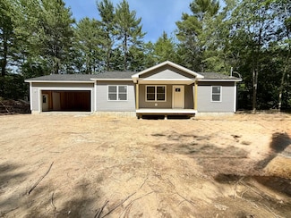 555 Middle Rd, Standish, ME 04085