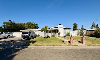 4853 Hazelwood Ave, Carmichael, CA 95608