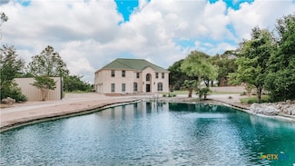 194 Panorama, Victoria, TX 77905