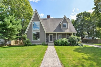 27 Camp St, Abington, MA 02351