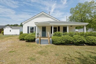 112 St Matthews Rd, Erwin, NC 28339