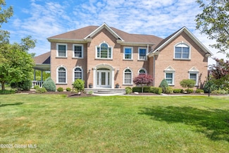 2 Dynamo Ct, Schenectady, NY 12309
