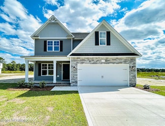 113 Woodford Dr, Jacksonville, NC 28540