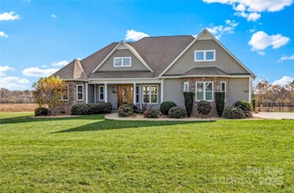 5828 Jordan Gate Dr, East Bend, NC 27018