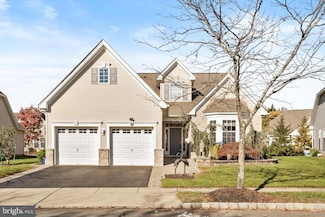 3 Lucaya Cir, Trenton, NJ 08691