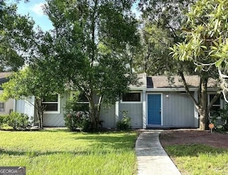 5001 E Whiteway Dr, Tampa, FL 33617