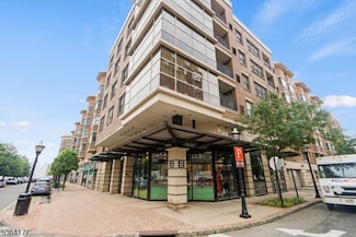 20 Ave at Port Imperial Unit 102, West New York, NJ 07093