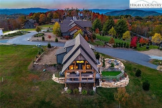 28 Cabernet Ct, Banner Elk, NC 28604