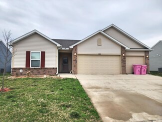 2822 Chivalry Dr, Lafayette, IN 47909