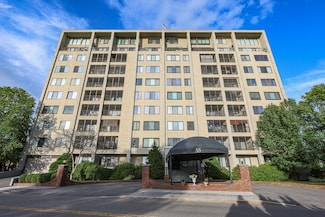 55 River Rd Unit 8A, Manchester, NH 03104