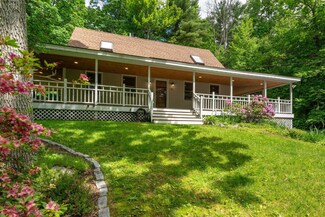 334 Davison Rd, Henniker, NH 03242