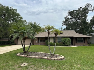4 Fairgreen Ave, New Smyrna Beach, FL 32168
