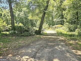 134 Thomas Overby Dr, Sharpsburg, GA 30277