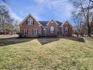 1560 Indian Meadows Dr, Franklin, TN 37064
