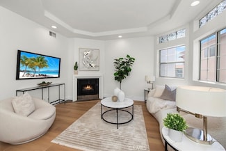 4455 Hazeltine Ave Unit 103, Sherman Oaks, CA 91423