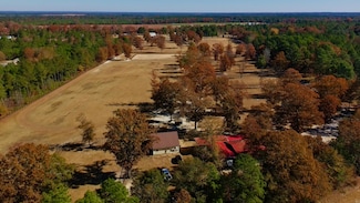 4886 Charleston Hwy, Williston, SC 29853