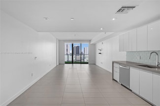 1600 NE 1st Ave Unit 1402, Miami, FL 33132