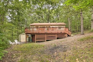 162 Lake Dr, Luray, VA 22835