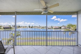 1060 Partridge Cir Unit 201, Naples, FL 34104