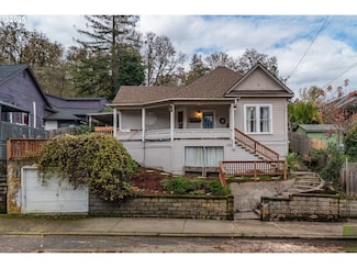 1335 SE Lane Ave, Roseburg, OR 97470