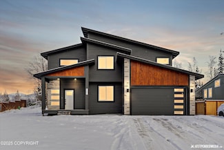 9203 Strutz Ave, Anchorage, AK 99507