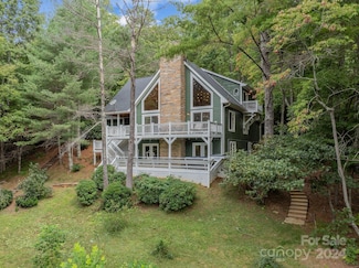 320 Woodland Dr, Swannanoa, NC 28778
