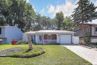 3857 Farm Brook Ln, Columbus, OH 43204