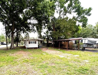 6245 Fine St, Weeki Wachee, FL 34607