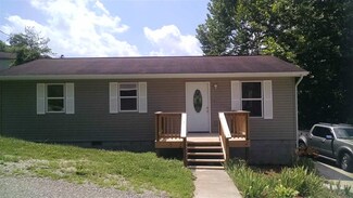 43 Hickory Ln, Wayne, WV 25570
