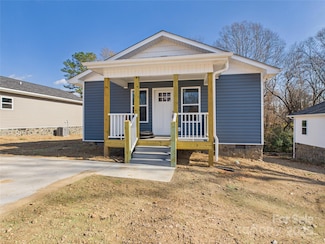 227 Hauss Ridge Rd SE, Valdese, NC 28690