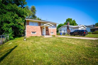 425 S 22nd Place, Decatur, IL 62521