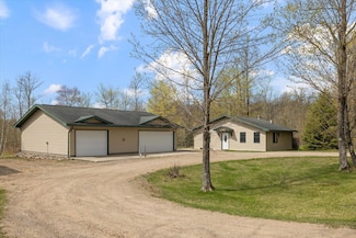 21151 S Moose Point Rd, Grand Rapids, MN 55744