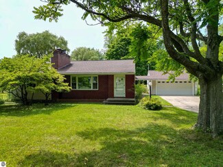 1340 S Crawford St, Mount Pleasant, MI 48858