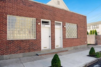 540 Joyce St, Orange, NJ 07050
