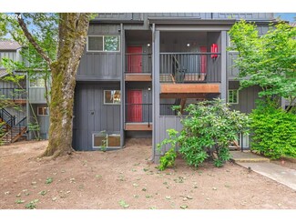 4 Touchstone Unit 90, Lake Oswego, OR 97035