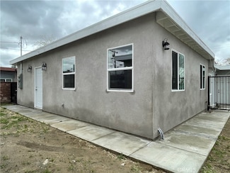 45124 Redwood Ave, Lancaster, CA 93534