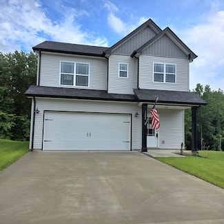 1204 Boulder Pass Rd, Clarksville, TN 37040