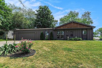 4854 Huntley Ct, South Bend, IN 46614