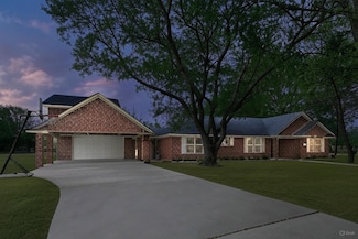 14090 Waterview Dr, Willis, TX 77318