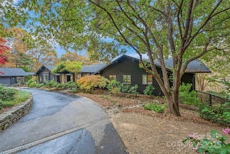 7 Parkview Dr, Asheville, NC 28805