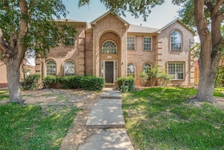 1520 Eaglepoint Dr, Carrollton, TX 75007