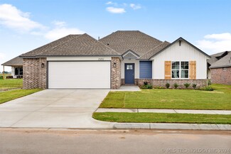 23252 E 106th St S, Broken Arrow, OK 74014