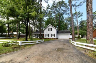 122 Harper St, Jesup, GA 31546