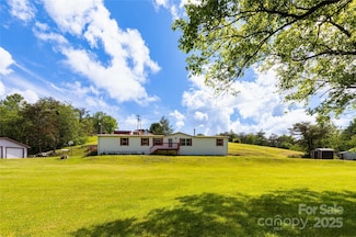 283 Grandview Dr Unit 1, Marshall, NC 28753