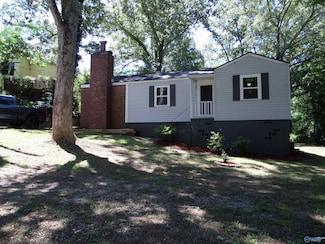 223 Walker Dr, Attalla, AL 35954