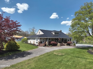 605 13th St, Duncansville, PA 16635