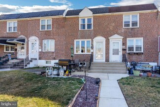 422 Pine St, Glenolden, PA 19036