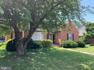 112 Fairview Ave, Frederick, MD 21701