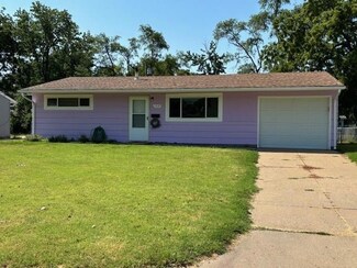 1521 Pawnee Ave, Salina, KS 67401