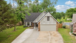 1308 W El Paso St, Broken Arrow, OK 74012